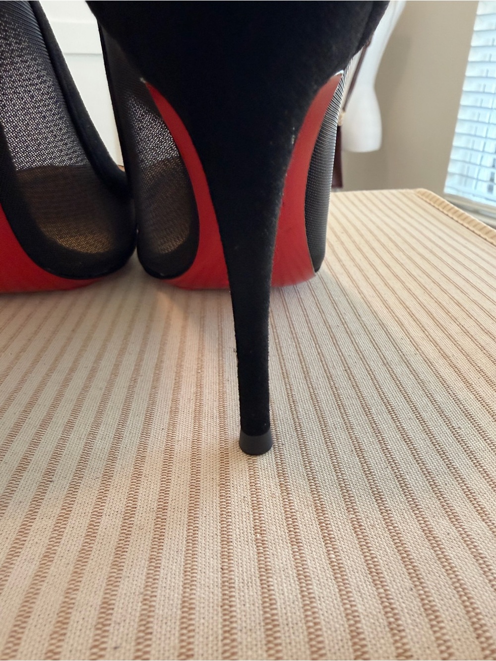 Black Louboutin Galativi 85 Nappa/Rete Mesh Pointed-Toe Stiletto Heels - Picture 8 of 10